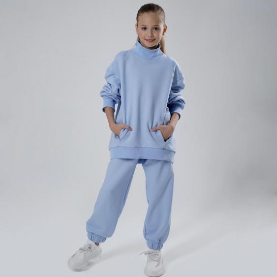 Спортивная одежда  — Спортивный костюм голубой — фото